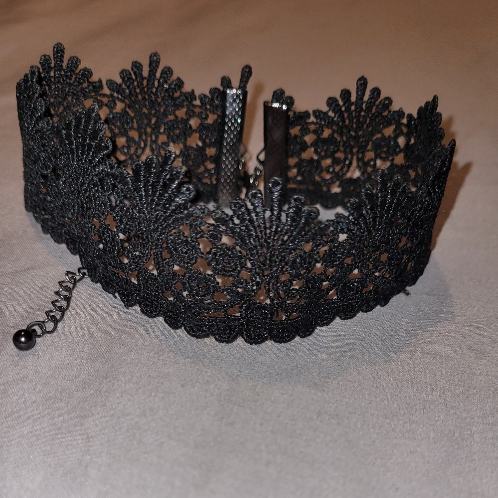 Forever21 Choker, Black